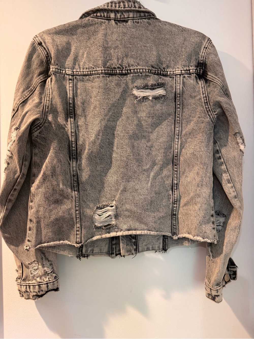 Vervet Women's Washed Grey Distressed Denim Jacket - Picture 2 of 2